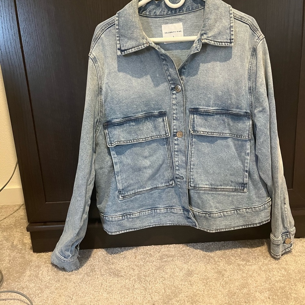 Celebrity Pink Oversized Denim Jacket – Size Large 💙✨